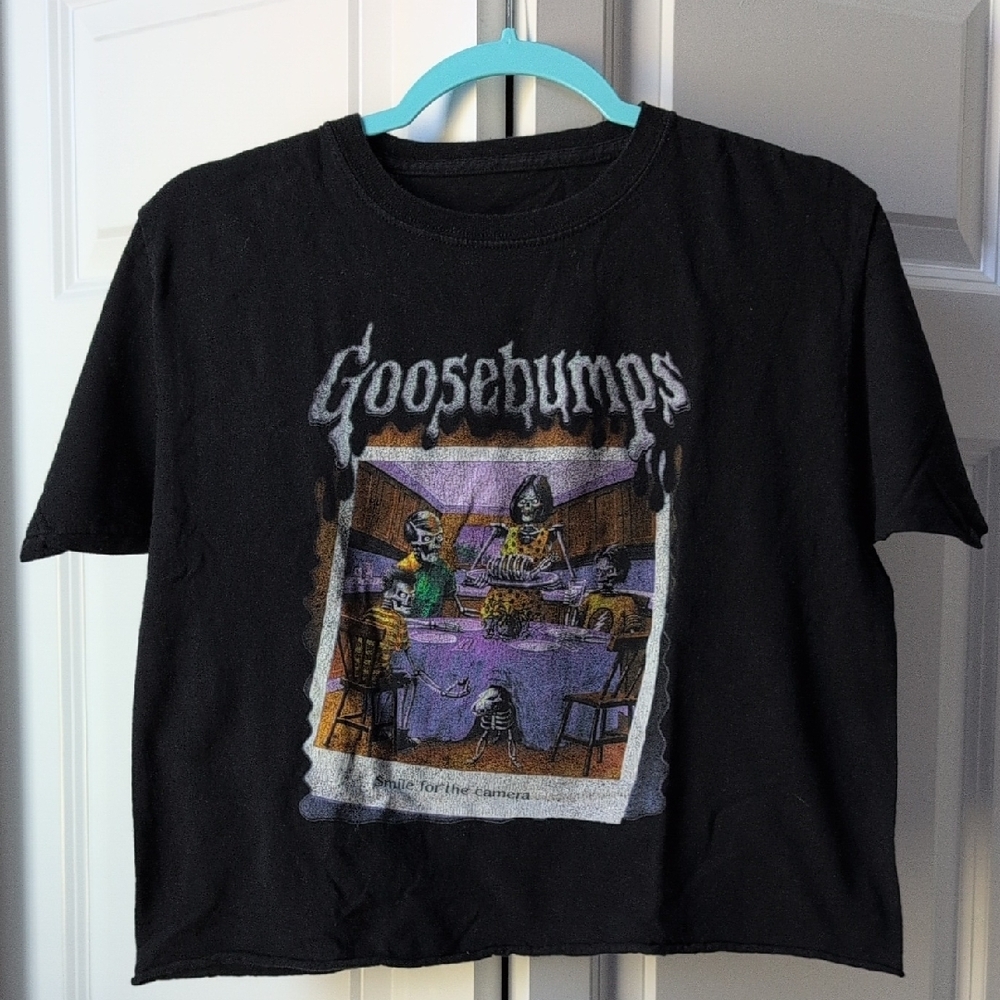 Black Goosebumps Graphic T-Shirt